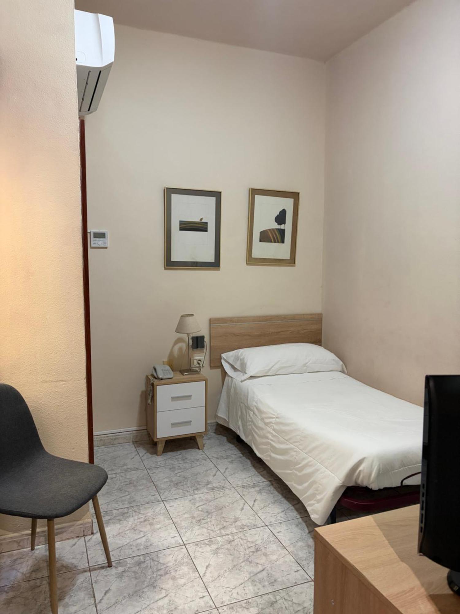 Single Room
